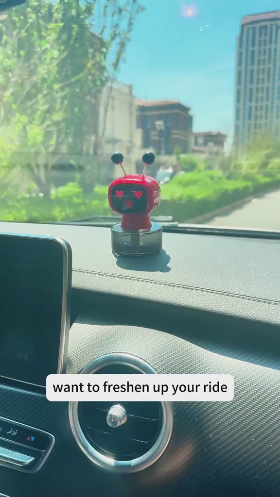 🤖 Розумний автомобільний ароматизатор у формі робота